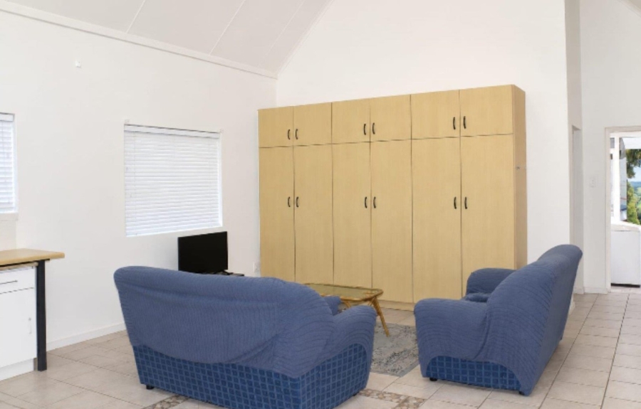 5 Bedroom Property for Sale in Stilbaai Wes Western Cape